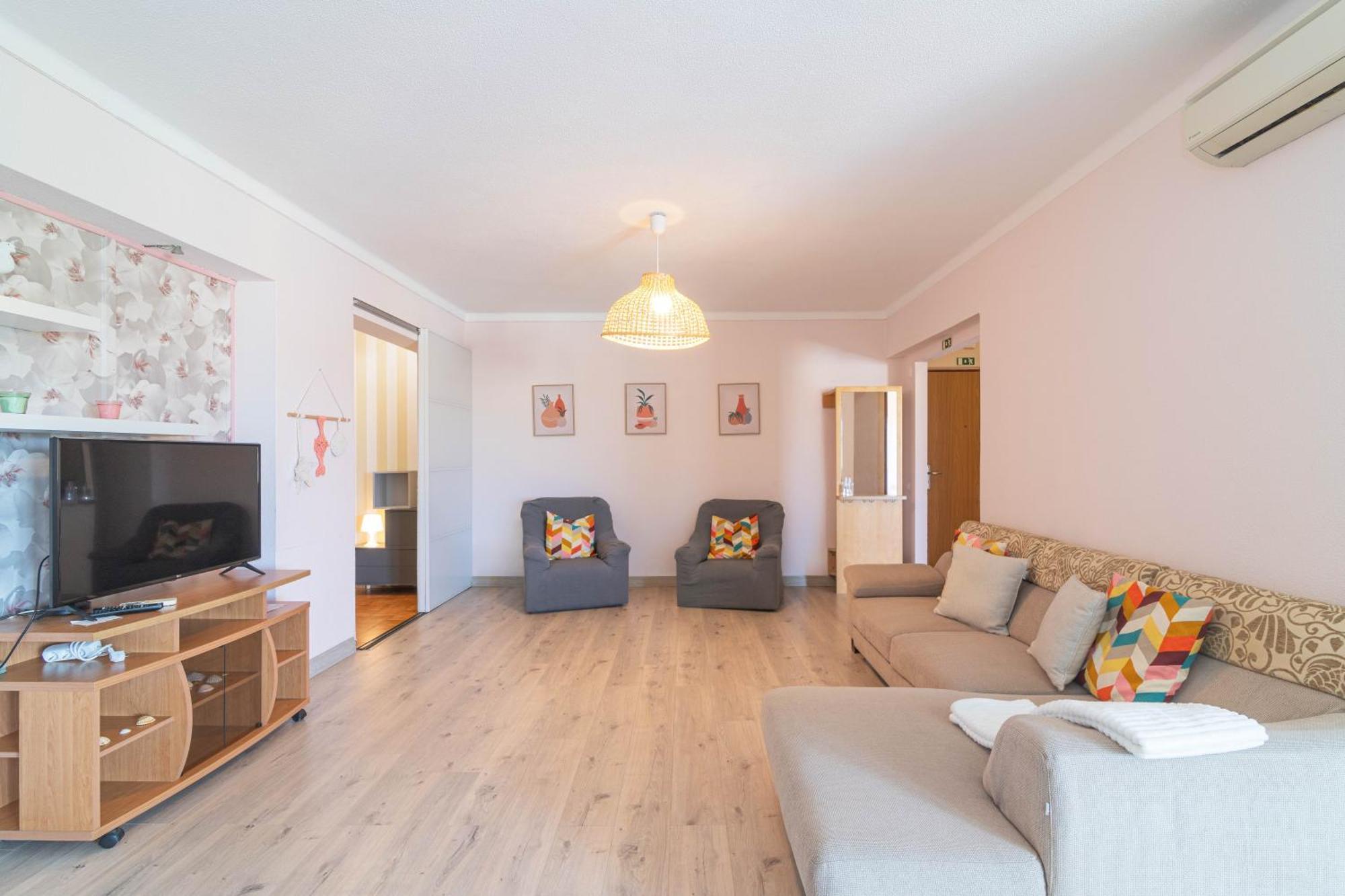 Patio Da Rocha - Silhueta Citadina Apartment ปอร์ติเมา ภายนอก รูปภาพ