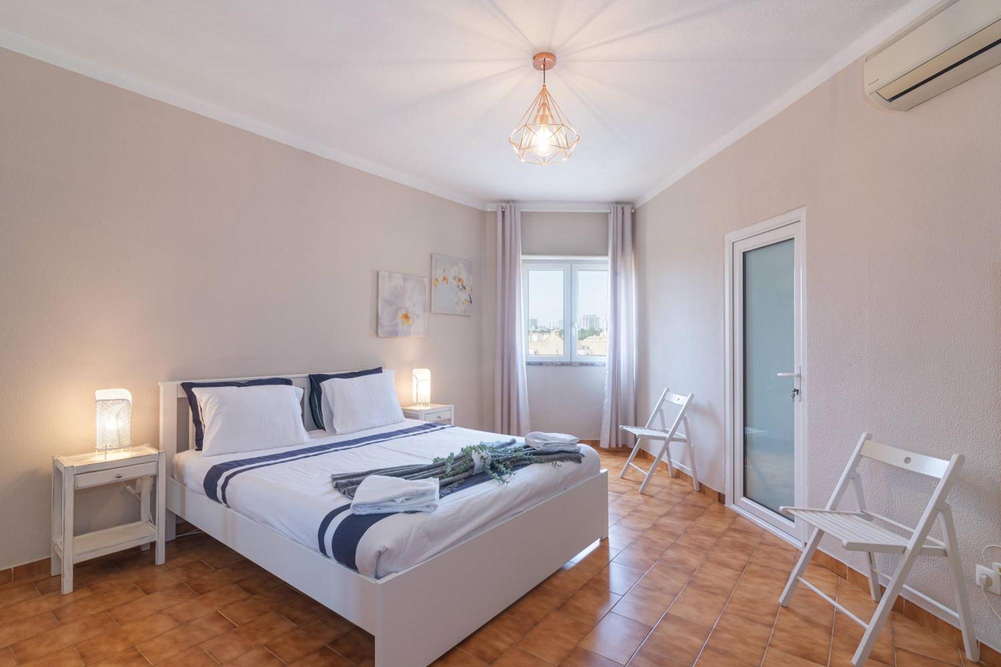 Patio Da Rocha - Silhueta Citadina Apartment ปอร์ติเมา ภายนอก รูปภาพ